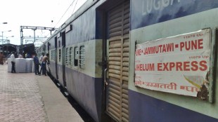 Bhopal: Jhelum Express train searched for 40 minutes after passenger spots 'suspicious object'