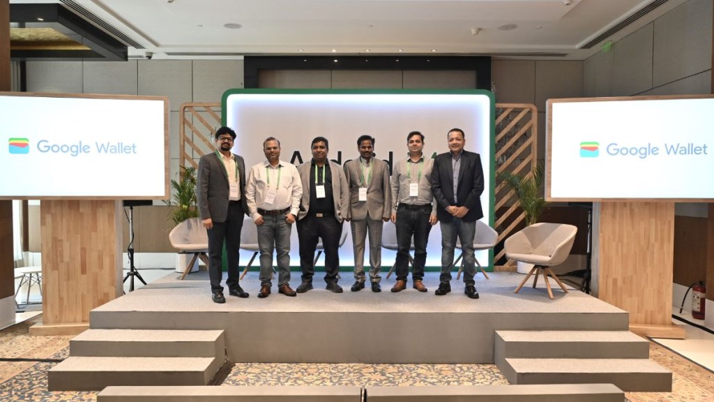 Google launches Google Wallet
