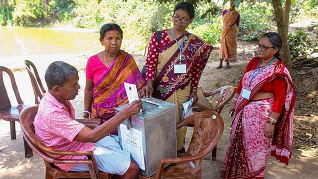 Lok Sabha Polls 2024 Phase 3 Voting Live Updates: Voting underway across 94 seats amid tight security