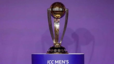 Leading the commentary team are cricket legends such as Ravi Shastri, Nasser Hussain, Ian Smith, Mel Jones, Harsha Bhogle, and Ian Bishop. Leading the commentary team are cricket legends such as Ravi Shastri, Nasser Hussain, Ian Smith, Mel Jones, Harsha Bhogle, and Ian Bishop.