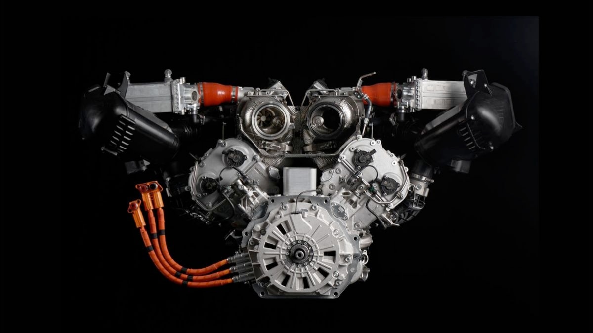 lamborghini v8 hybrid engine