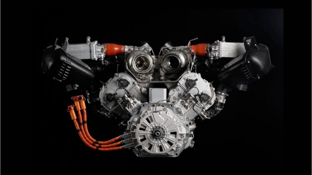 lamborghini v8 hybrid engine