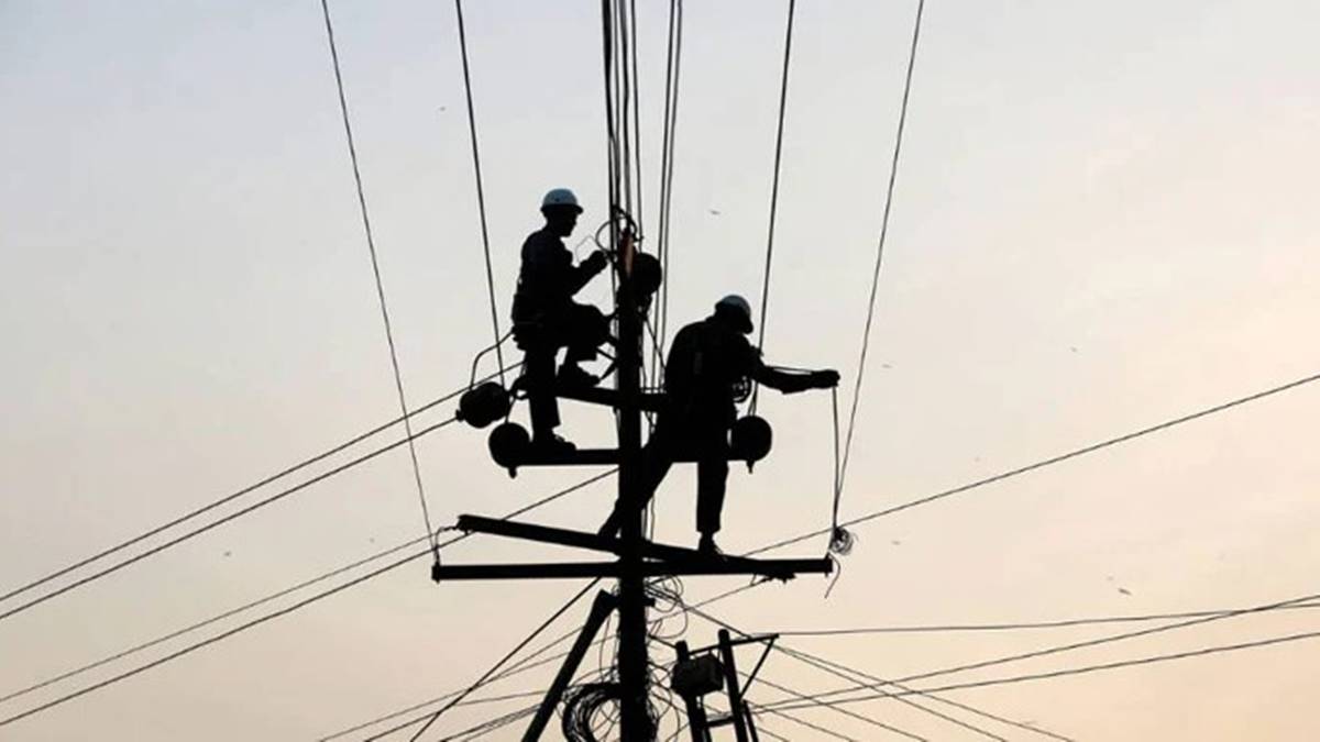 Residents of Delhi's 1,731 unauthorised colonies no longer need DDA's NOC for power connections (Reuters-Representational) Residents of Delhi's 1,731 unauthorised colonies no longer need DDA's NOC for power connections (Reuters-Representational)