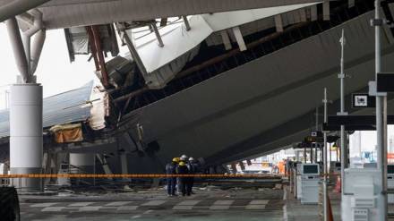 Delhi Airport roof collapse