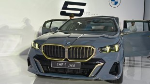 BMW 5 Series LWB front