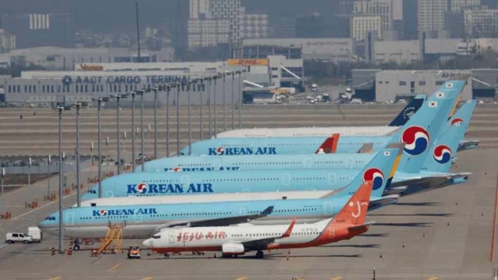 According to FL360aero, while the aircraft was flying over Jeju Island, the message "pressure system (pressure control function of the aircraft) abnormality" flashed (Photo: Reuters)