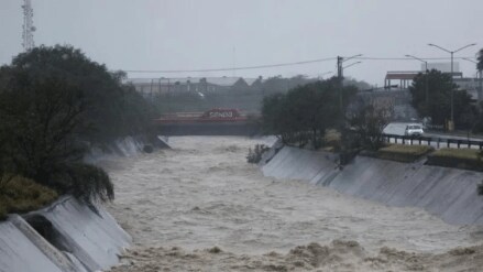 Beryl's centre is expected to pass roughly 26 miles (45 kilometres) south of Barbados (Photo: Reuters)