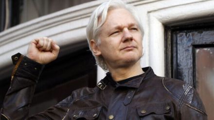 Julian Assange ap