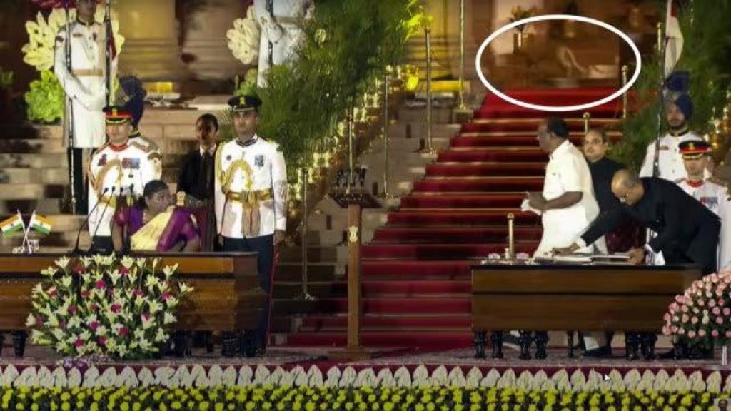 mystery animal rashtrapati bhavan, wild animal oath taking ceremony, oath taking ceremony at rashtrapati bhavan, viral video, leopard at modi swearing in ceremony, cat at modi swearing in ceremony, animal at swearing in ceremony, swearing in ceremony video, modi cabinet, pawan kalyan