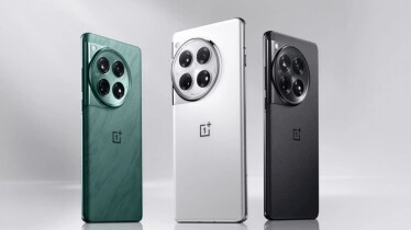 OnePlus 12 glacial white India launch specs price