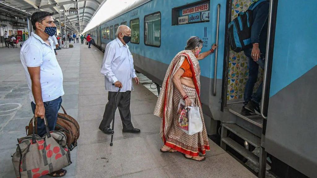 Senior Citizens Indian Railways, Senior Citizens train concession