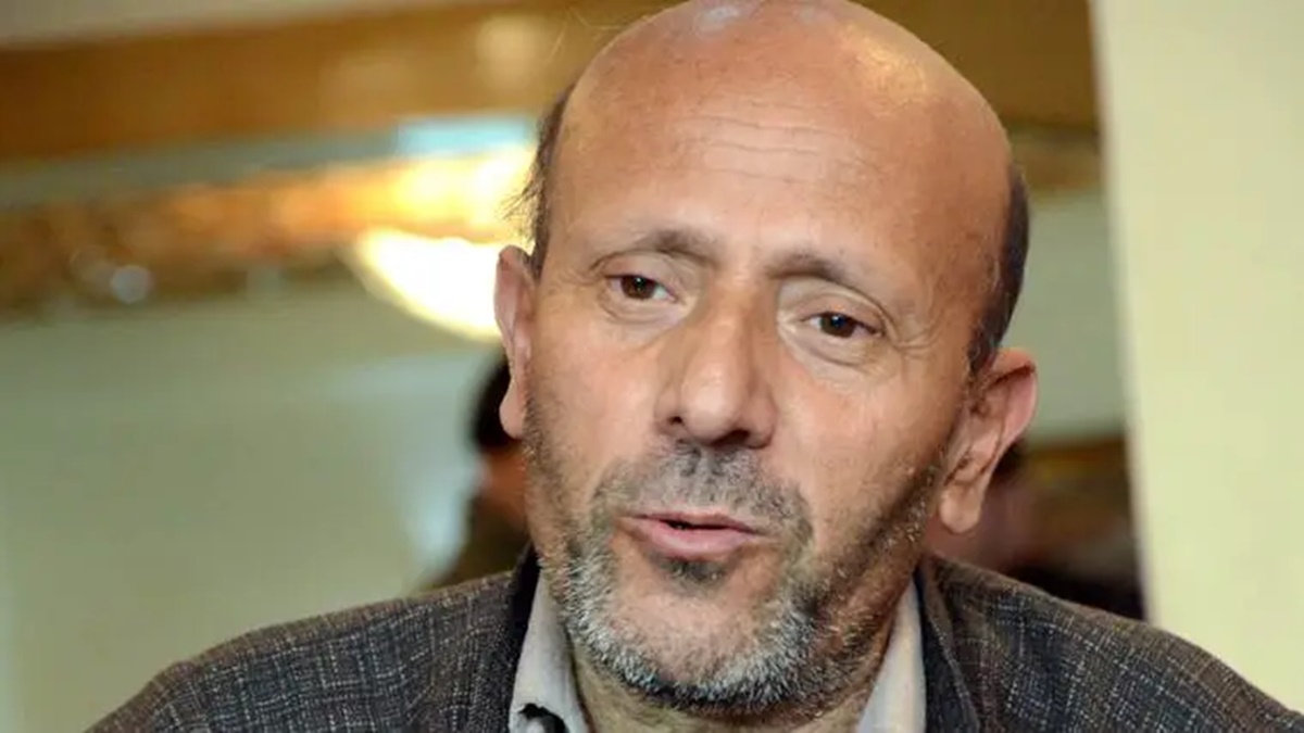 Who is Engineer Rashid? Jailed leader who has defeated Omar Abdullah in J&K's Baramulla Who is Engineer Rashid? Jailed leader who has defeated Omar Abdullah in J&K's Baramulla