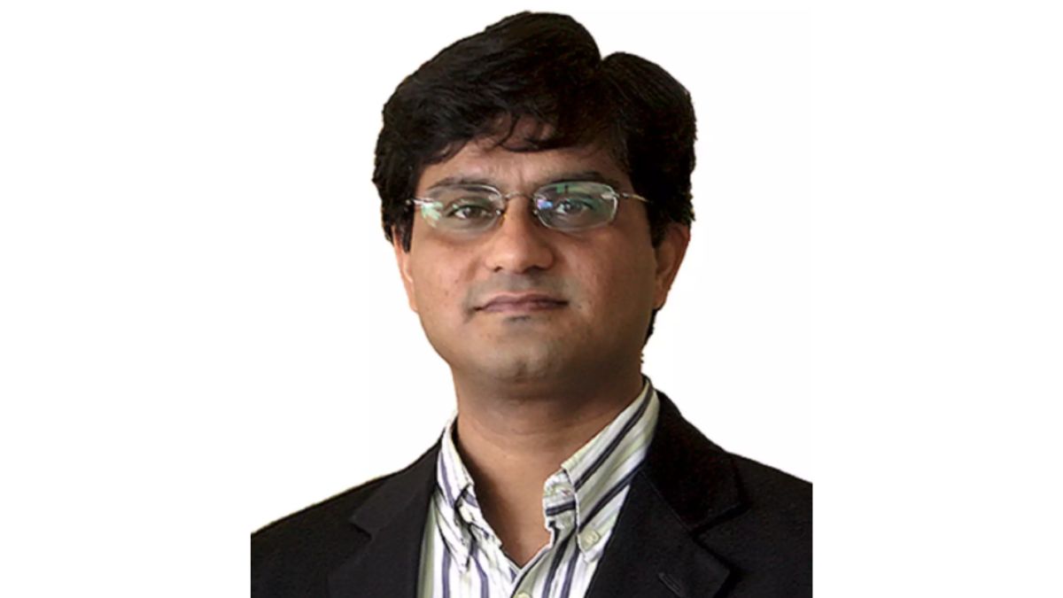 Manish Godha is the founder and CEO of Advaiya