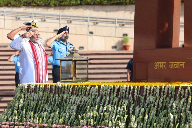 Before taking the oath of office for his third consecutive term as prime minister, Modi paid his homage at the National War Memorial in New Delhi (Photo: X/@narendramodi)