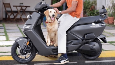 The new facility boasts about manufacturing both electric two-wheelers and battery packs.