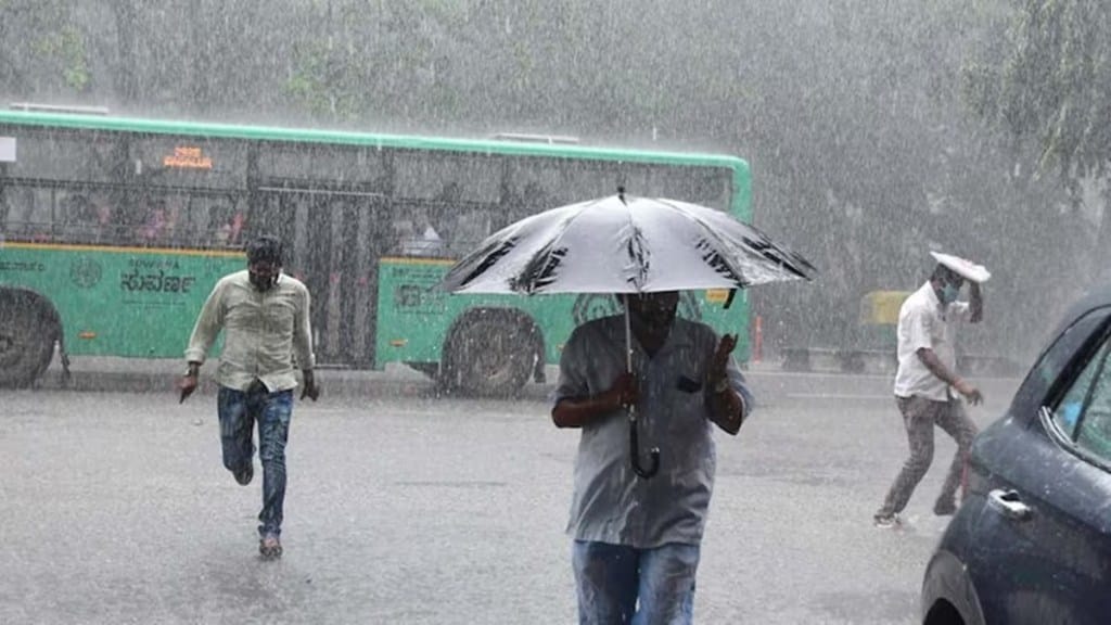 Bengaluru weather, IMD forecast, heavy rainfall, yellow alert, Karnataka districts, October 15,Bengaluru rains