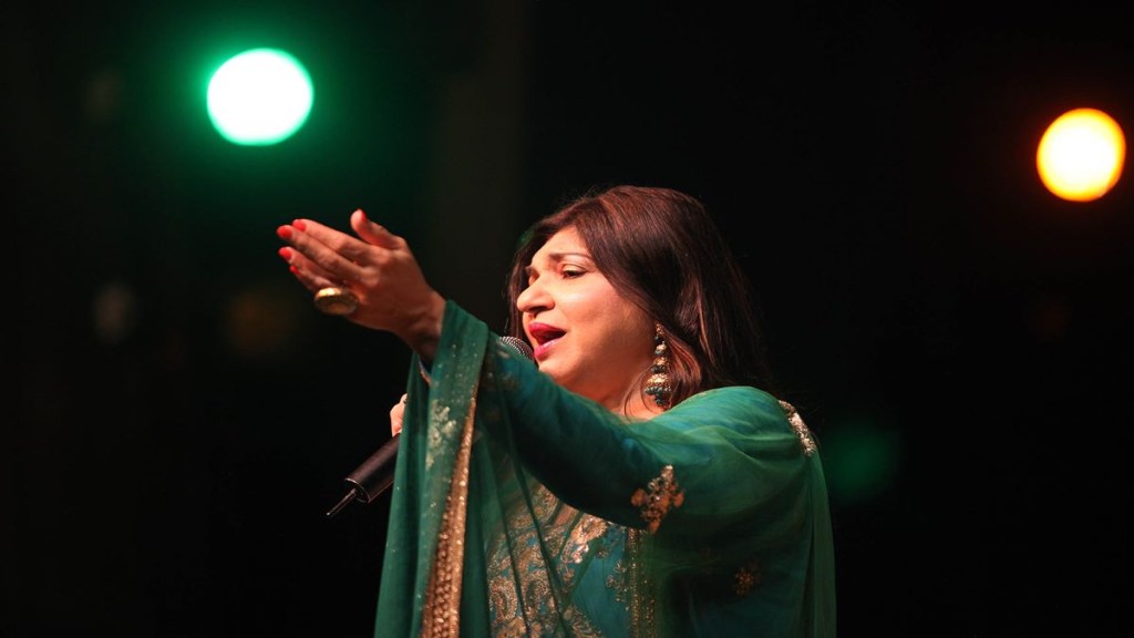 Alka Yagnik, Bollywood singer Alka Yagnik, Alka Yagnik hearing loss, rare sensory hearing loss, health news, wellness news, Alka Yagnik, Bollywood singer Alka Yagnik, Alka Yagnik hearing loss, rare sensory hearing loss, health news, wellness news,