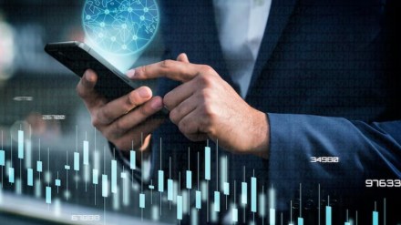 Traditional media formats are also experiencing growth, with linear formats projected to grow by 8.4% in 2024.