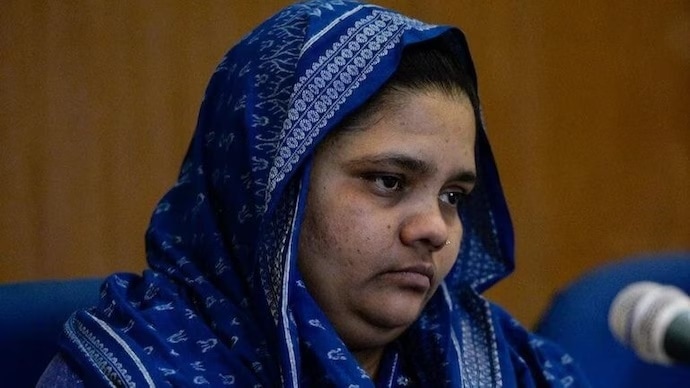 'Absolutely misconceived': Supreme Court junks Bilkis Bano rape case convicts' bail pleas 'Absolutely misconceived': Supreme Court junks Bilkis Bano rape case convicts' bail pleas
