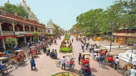 Bridging Tradition and Modernity: Contemporary shopping experience in Chandni Chowk