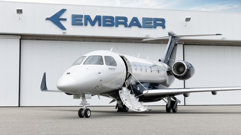 Embraer unveiled the demand of its commercial aircraft. Embraer unveiled the demand of its commercial aircraft.