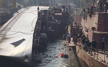 2013: INS Sindhurakshak submarine mysterious blast & fire led to the death of 18 naval personnel including 03 officers.