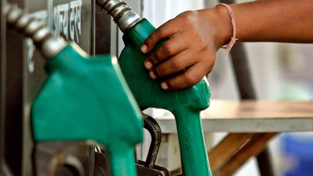 HPCL share price jumps 4%, HPCL Q1 results