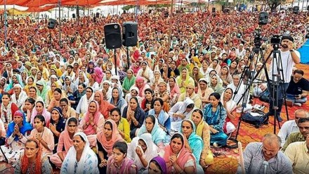 Hathras stampede: UP Police files FIR against organisers after 121 killed, Bhole Baba not named Hathras stampede: UP Police files FIR against organisers after 121 killed, Bhole Baba not named