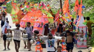 Kanwar Yatra: SC extends stay on UP, Uttarakhand directives for shops and restaurant owners to display staff names