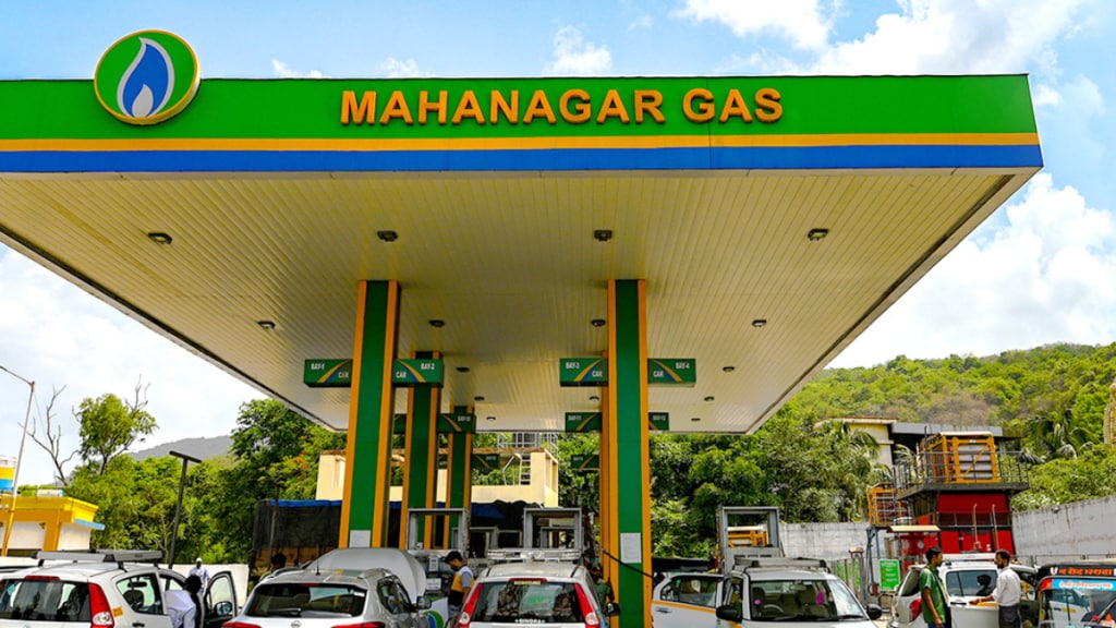Mahanagar Gas share price surged by more than 5%, CNG, LPG Price hike