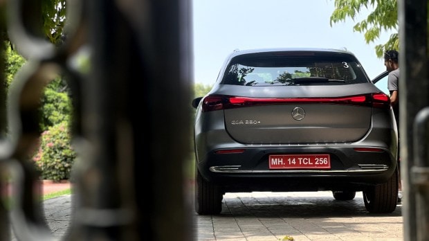 Mercedes Benz EQA