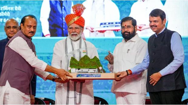 Notably, this was PM Modi's first visit to Mumbai since taking oath as Prime Minister on June 9.