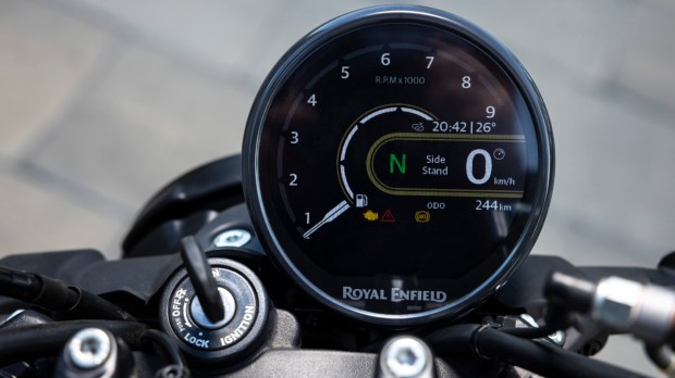 Royal Enfield Guerilla console