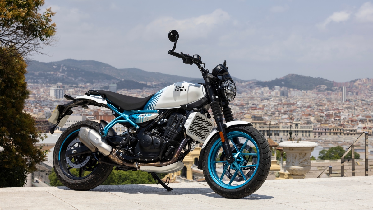 Royal Enfield Guerrilla 450 launched: Price, Features, Variants explained -  Bike News | The Financial Express
