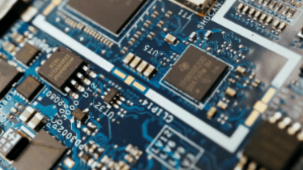 Semiconductor