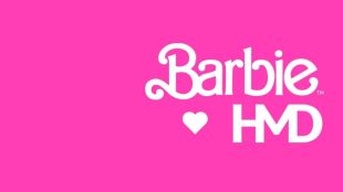 Get yourself a ‘Barbie styled’ flip phone