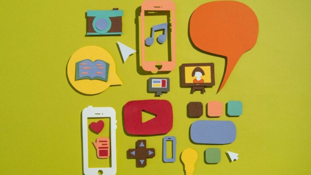  As per Statista, the Marvel Cinematic Universe was the highest-grossing film franchise with a total worldwide box office revenue of $29.55 billion in July, 2023. 
(Image: Freepik)

