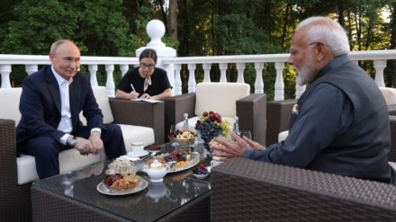 Narendra Modi, Narendra Modi in Russia, Narendra Modi in Moscow, Vladimir Putin, Russia news, Ukraine News, Russia Ukraine war, Volodymyr Zelensky