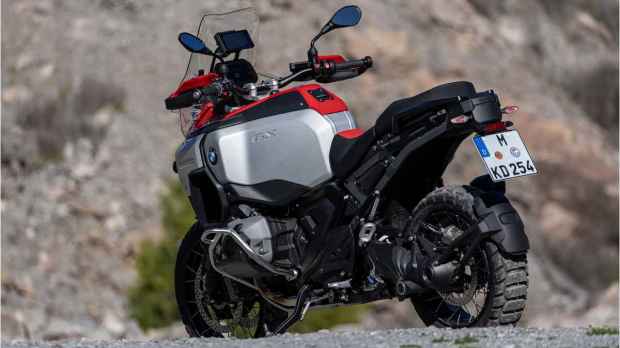 bmw r 1300 gsa unveiled