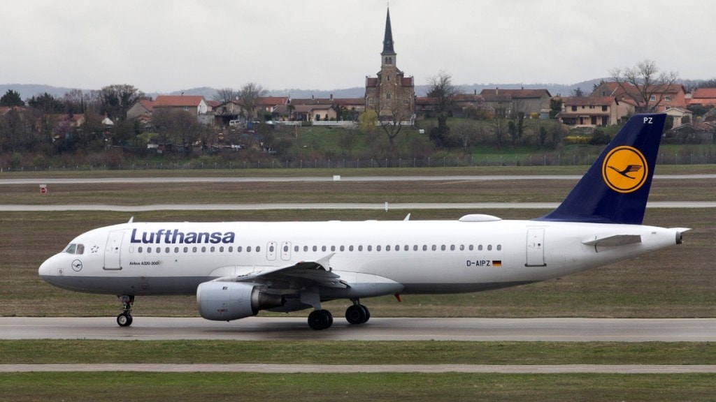 Delhi airport, Delhi news, Lufthansa Delhi, airport, airport news, Munich Delhi, Lufthansa fire Delhi