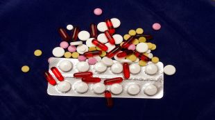 USFDA grants tentative approval to Alembic Pharma's generic formulation for cancer drug