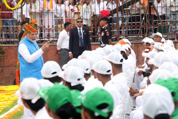 The NCC cadets were greeted by Prime Minister Narendra Modi at the Red Fort on the 78th Independence Day in New Delhi. (Photo: Ministry of Defence)