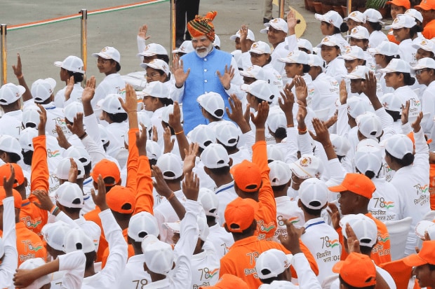 On the 78th anniversary of Independence, Prime Minister Narendra Modi greeted kids at the Red Fort in New Delhi. (Photo: Ministry of Defence)