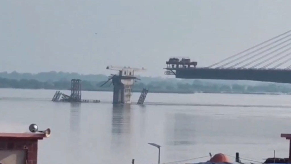 Video footage showing the collapse of the bridge—connecting Bhagalpur and Khagaria districts—has gone viral, with locals in the footage expressing alarm as the structure gave way. Video footage showing the collapse of the bridge—connecting Bhagalpur and Khagaria districts—has gone viral, with locals in the footage expressing alarm as the structure gave way.