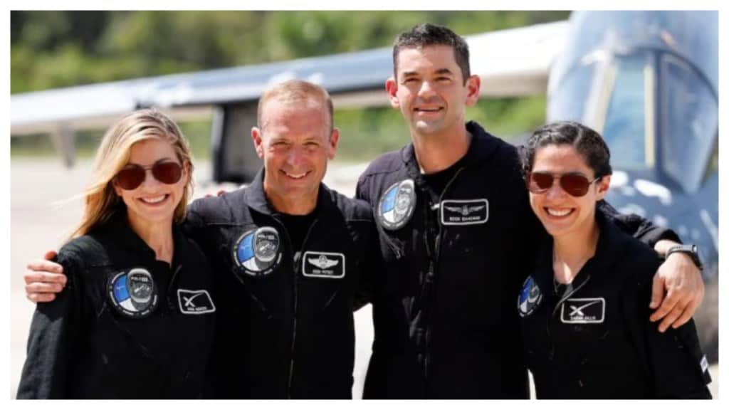SpaceX Polaris Dawn Mission, first private spacewalk,