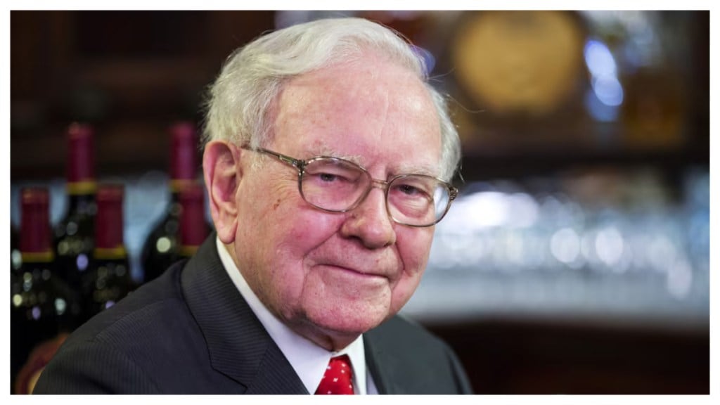 In 2025, Buffett’s 2016 call for fair wages still echoes amid ongoing inequality . (Image Source: Reuters)