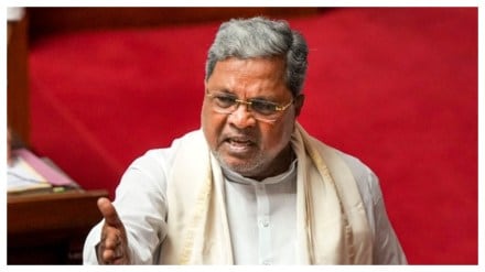 Siddaramaiah, Siddaramaiah moves High Court against Governor