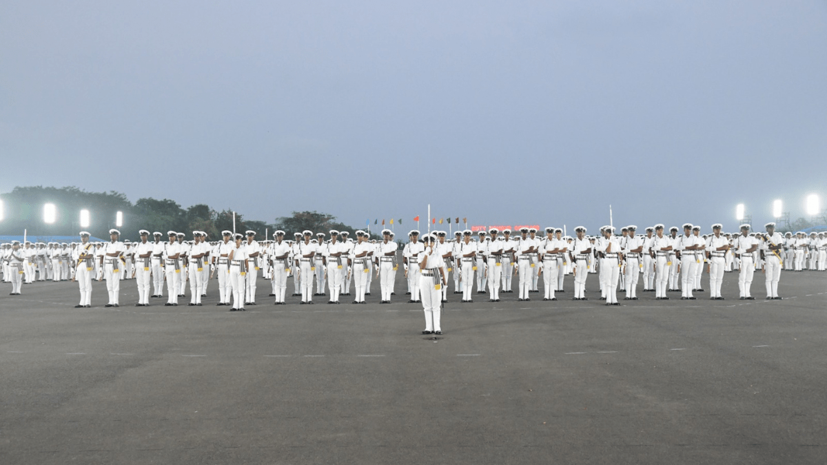 The Passing Out Parade signified the successful completion of ab initio training and marked the beginning of the Agniveers' new journey (Photo: Indian Navy) The Passing Out Parade signified the successful completion of ab initio training and marked the beginning of the Agniveers' new journey (Photo: Indian Navy)