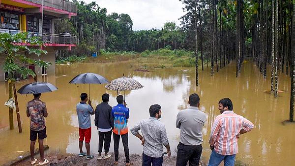 Karnataka rainfall: Phalguni, Shambhavi rivers overflow after torrential rains; 56-year-old woman dies in Udupi Karnataka rainfall: Phalguni, Shambhavi rivers overflow after torrential rains; 56-year-old woman dies in Udupi