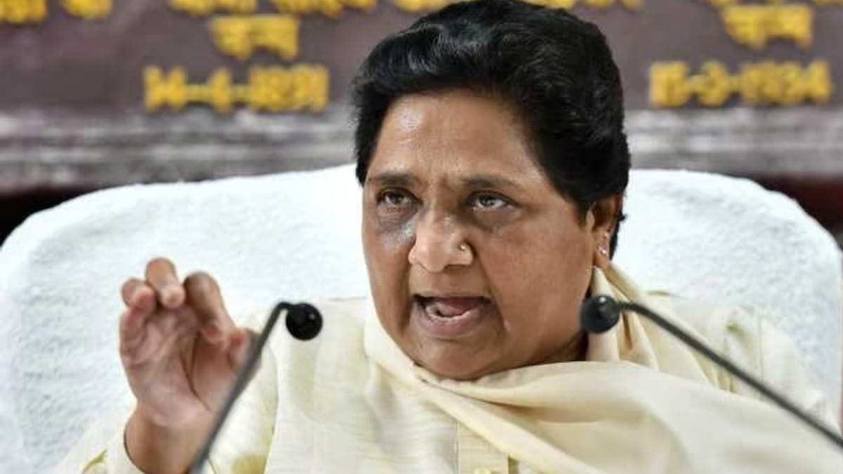 BSP chief Mayawati takes dig at Akhilesh Yadav over claims on alliance breakdown in 2019